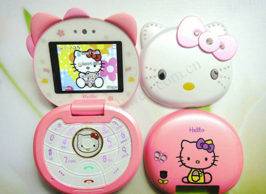 Meet Hello Kitty: The Adorable Flip Phone插图1